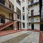 Palazzo Centro Alloggi Appartamento *