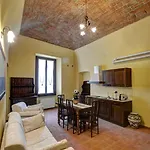 Palazzo Centro Alloggi ニッツァ・モンフェッラート