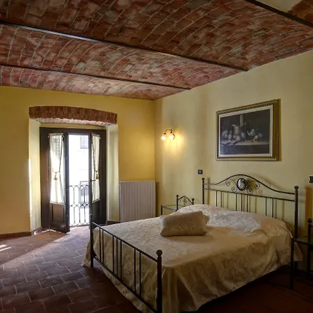 Palazzo Centro Alloggi * Nizza Monferrato