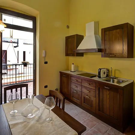Lejlighed Palazzo Centro Alloggi Nizza Monferrato