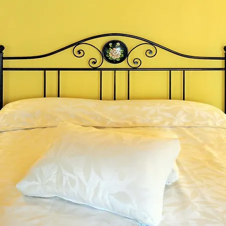 Palazzo Centro - Alloggi Vacanze *