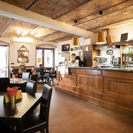 Palazzo Centro - Alloggi Vacanze Apartment Nizza Monferrato