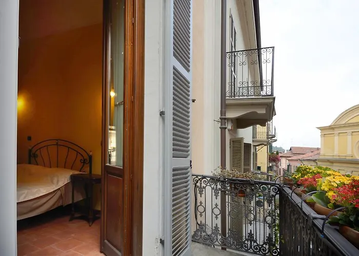 Palazzo Centro Alloggi نيتسا مونفيراتو